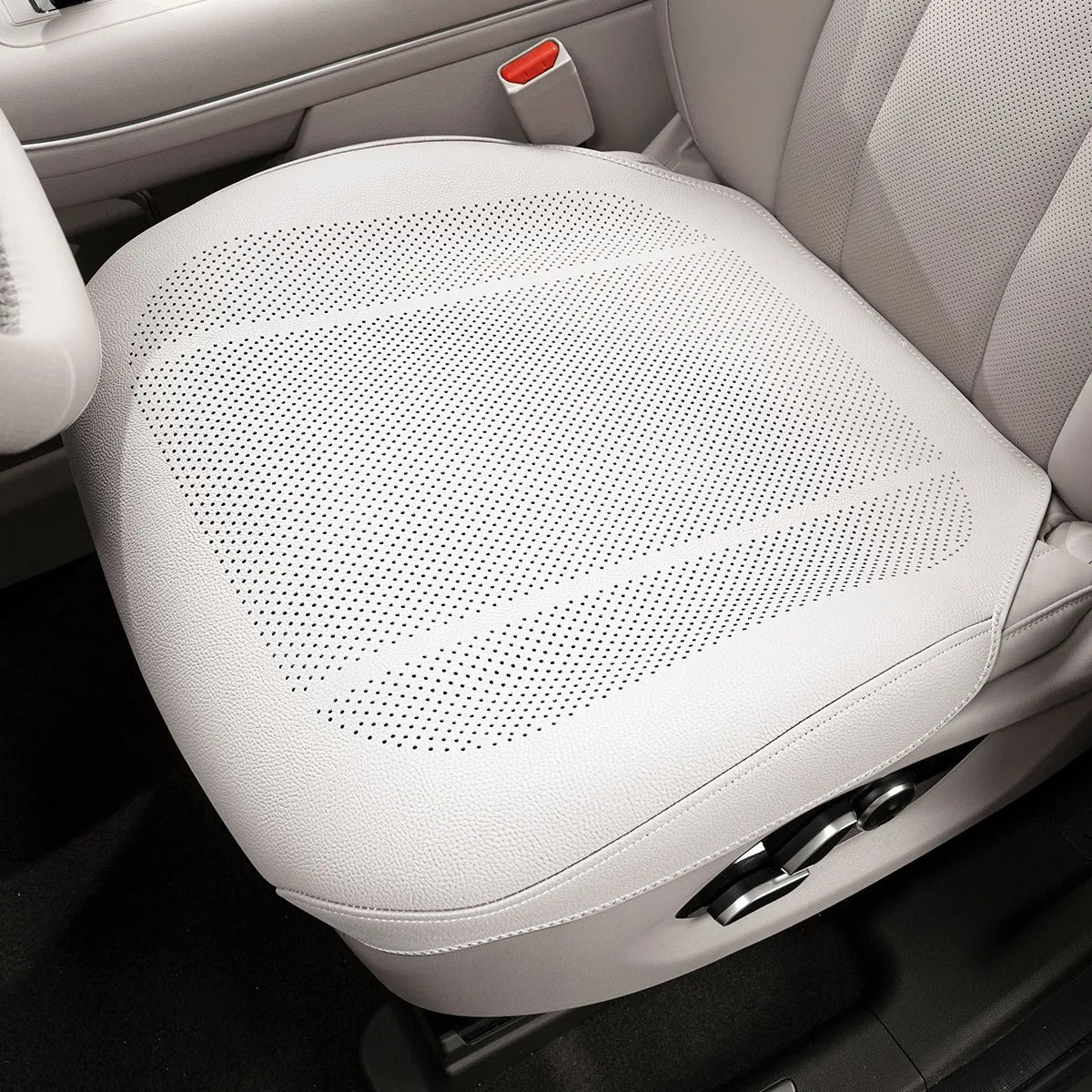 Universal Car Seat Cushion – Breathable Full-Cover Seat Pad for All Seasons - Delicate Leather  