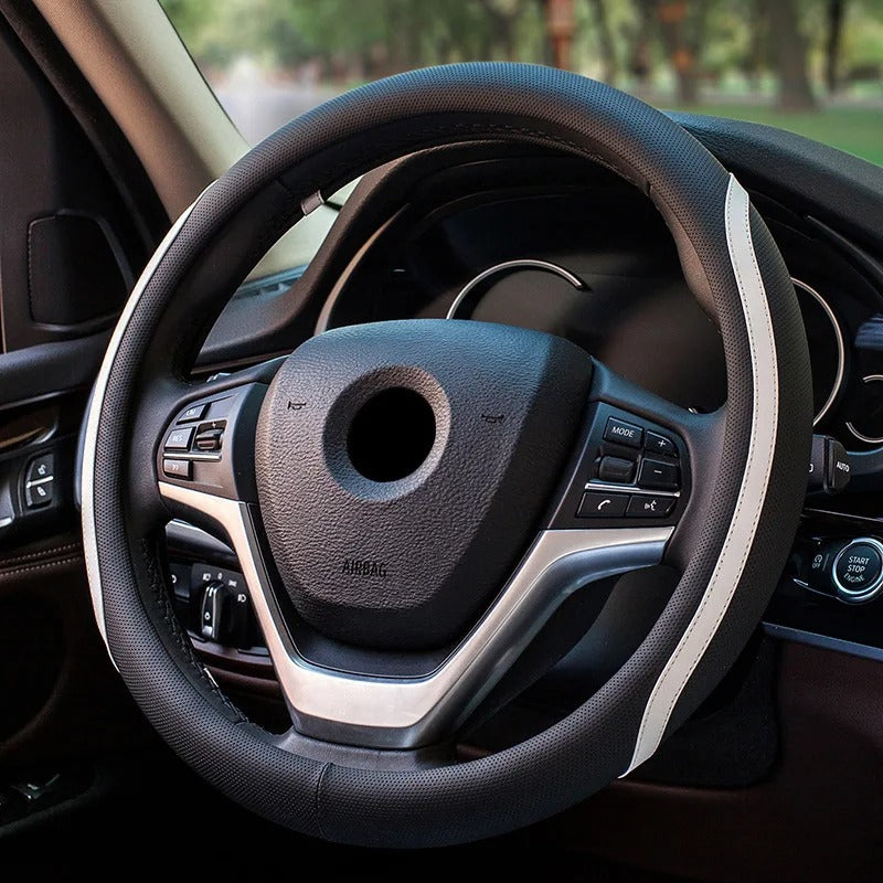 Universal PU Leather Steering Wheel Cover – Breathable Non-Slip 38 cm All-Season Grip - Delicate Leather
