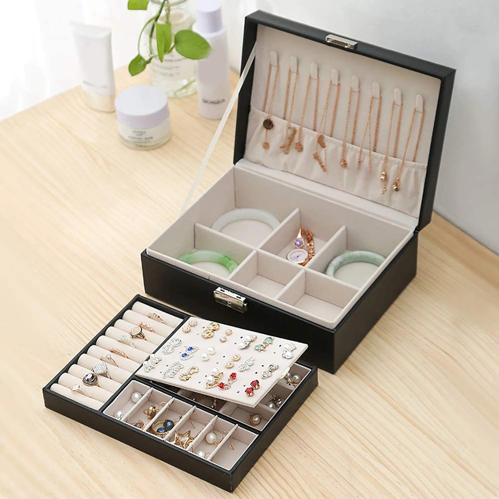 Portable Jewelry Box - Jewelry Organizer Display Travel Case, 2 Layer Leather Jewelry Box for Women, Large Capacity, Lockable Organizer Holder