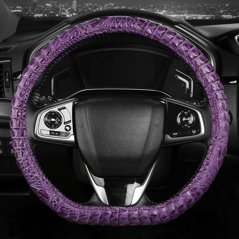 Crocodile-Texture Leather Steering Wheel Cover – Anti-Slip, Universal 14.5–15 Inch (37–38cm)