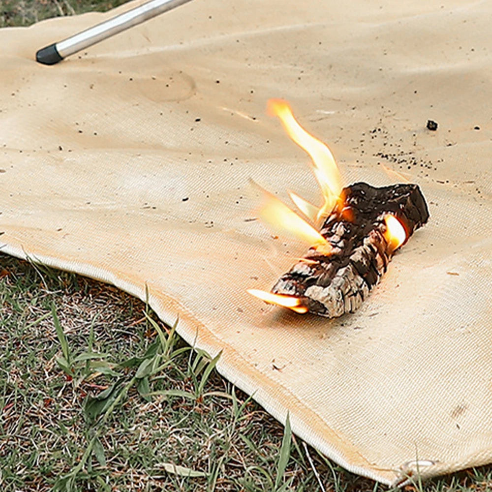 Barbecue Fire Protection Mat: High-Temperature Ironing Fire Retardant Carpet for Camping, Picnics, and Indoor or Outdoor Barbecue Use